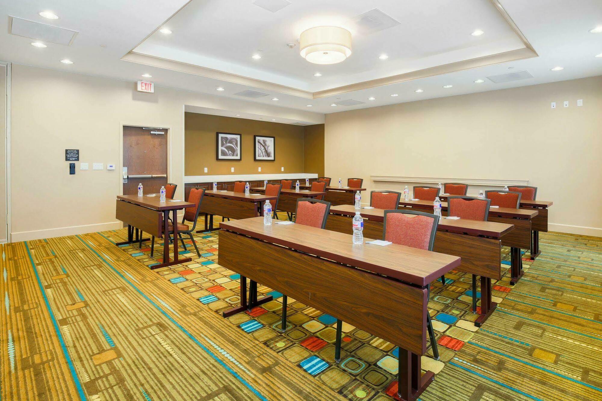 Hampton Inn & Suites Dallas/Frisco North-Fieldhouse Usa Kültér fotó